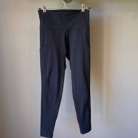 Aerie chill move play leggings with pockets size small